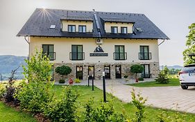 HP APARTMÁNY SKIAREÁL- Buková Hora v Orlických horách 100 m od lanovky